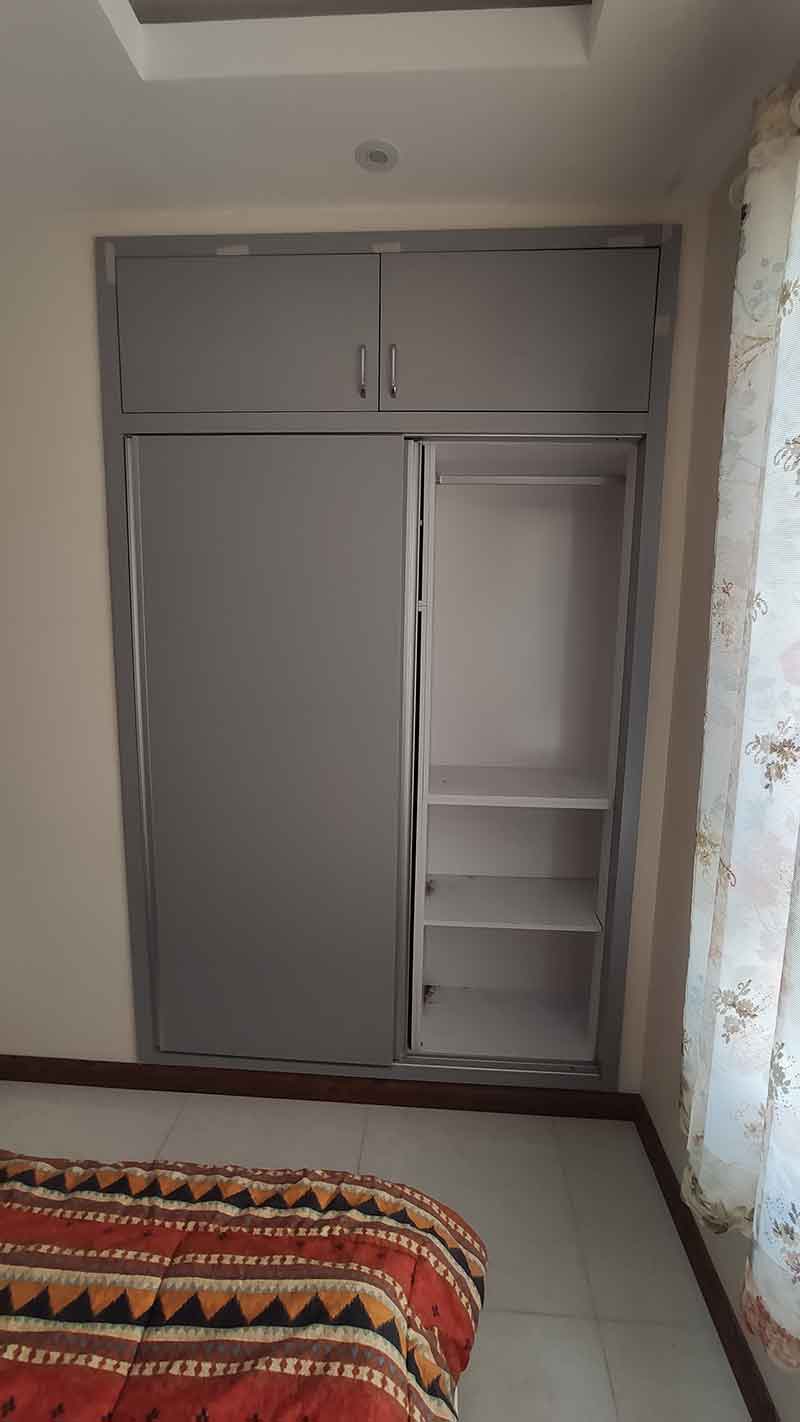 اجرای کمد دیواری ساده اجرای کمد دیواری ساده