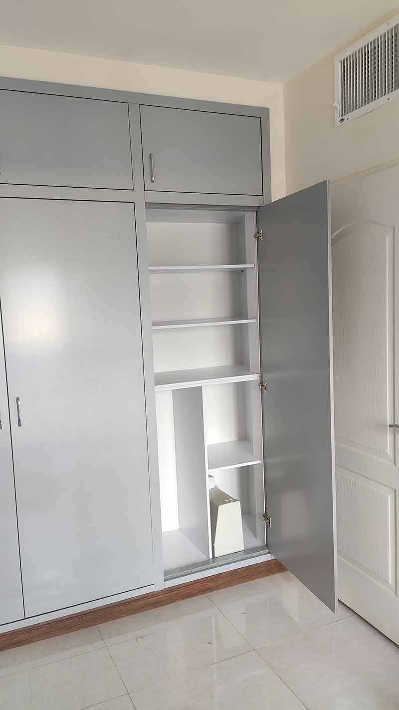 اجرای کمد دیواری ساده اجرای کمد دیواری ساده