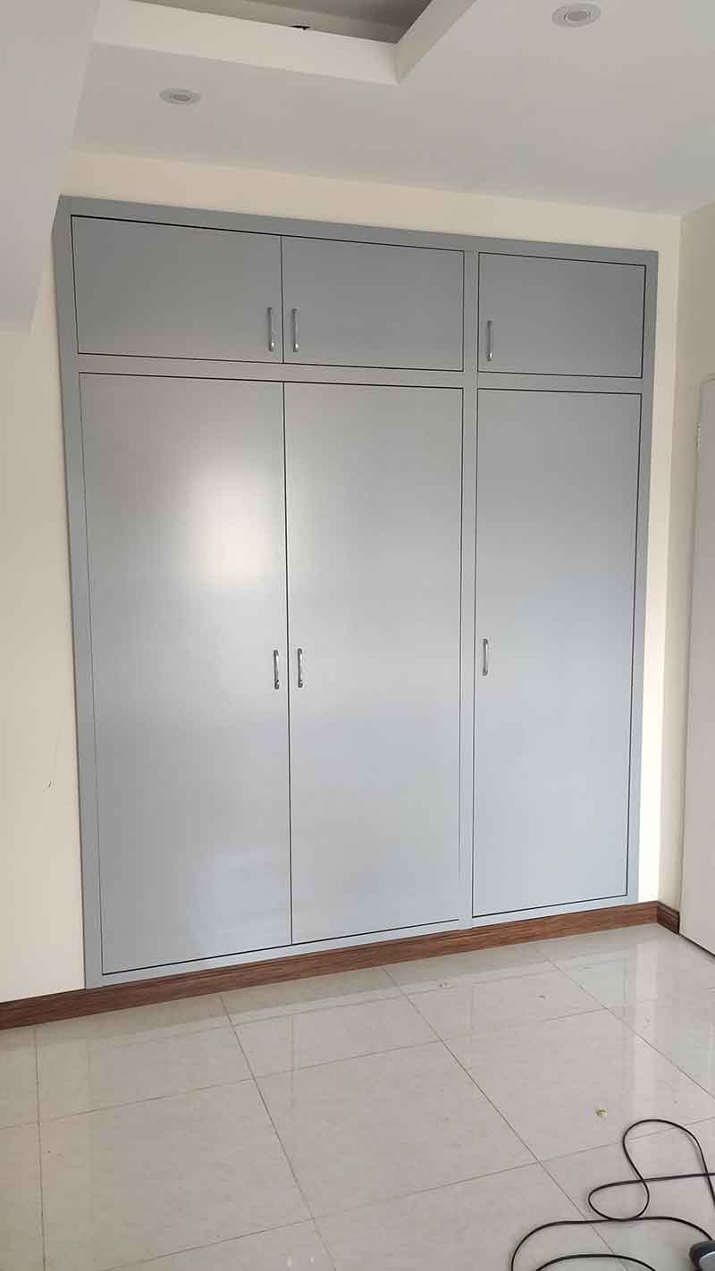 اجرای کمد دیواری ساده اجرای کمد دیواری ساده